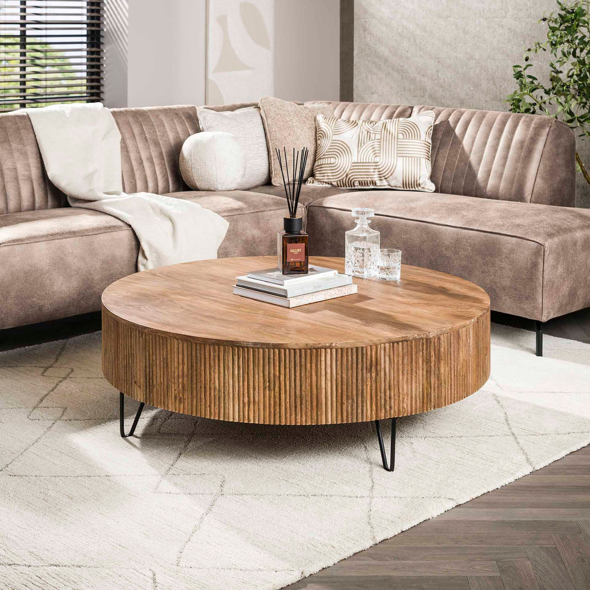 Salontafels - Ronde Salontafel Lio Mangohout Ø120 cm Zandkleur - Dimehouse