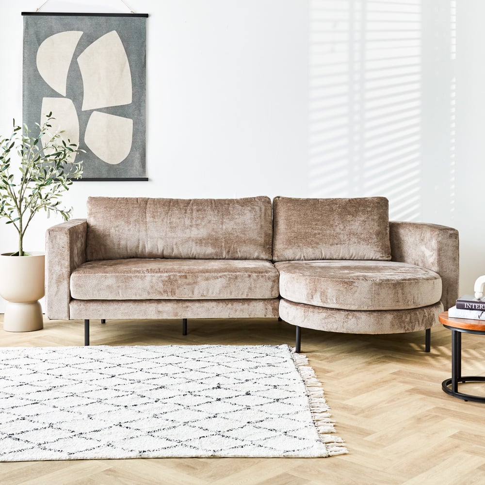 Divano Bella Dimehouse Taupe LxPxH 138x98x55 Tessuto Foto atmosferica vista frontale