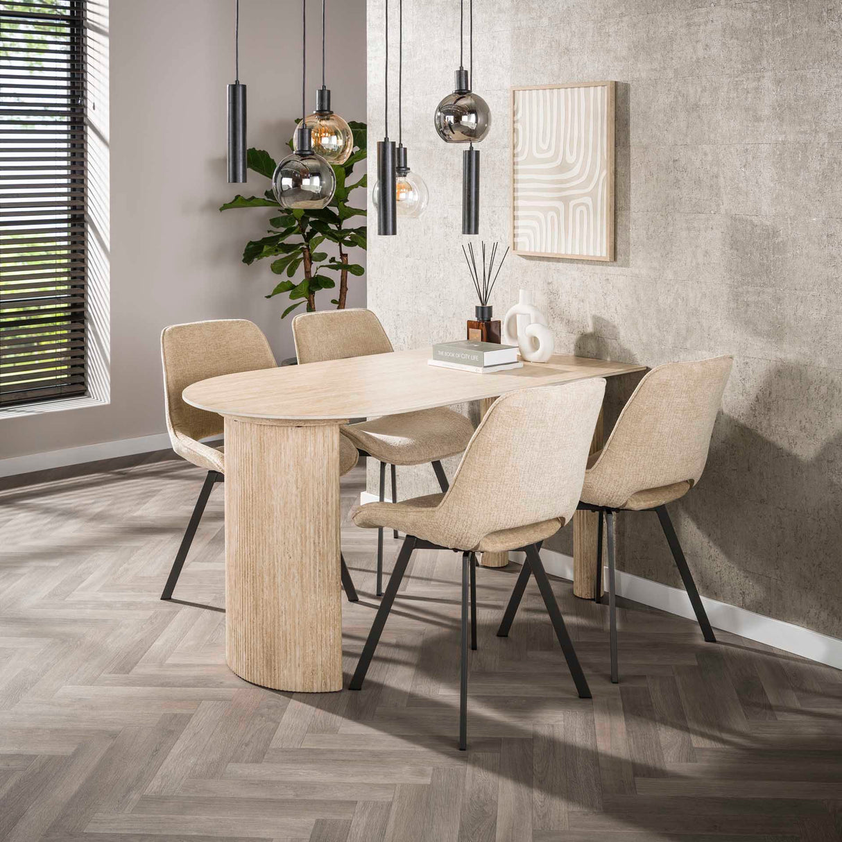 Set di 4 sedie da pranzo girevoli Avero Jaroq sabbia