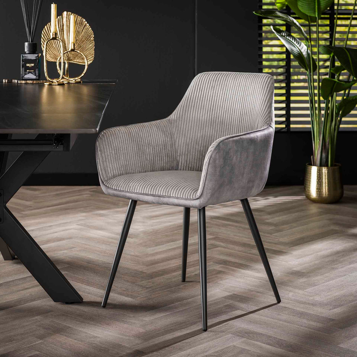 Sedia per sala da pranzo Rivo Rib Rock Argento Seduta Ribbed