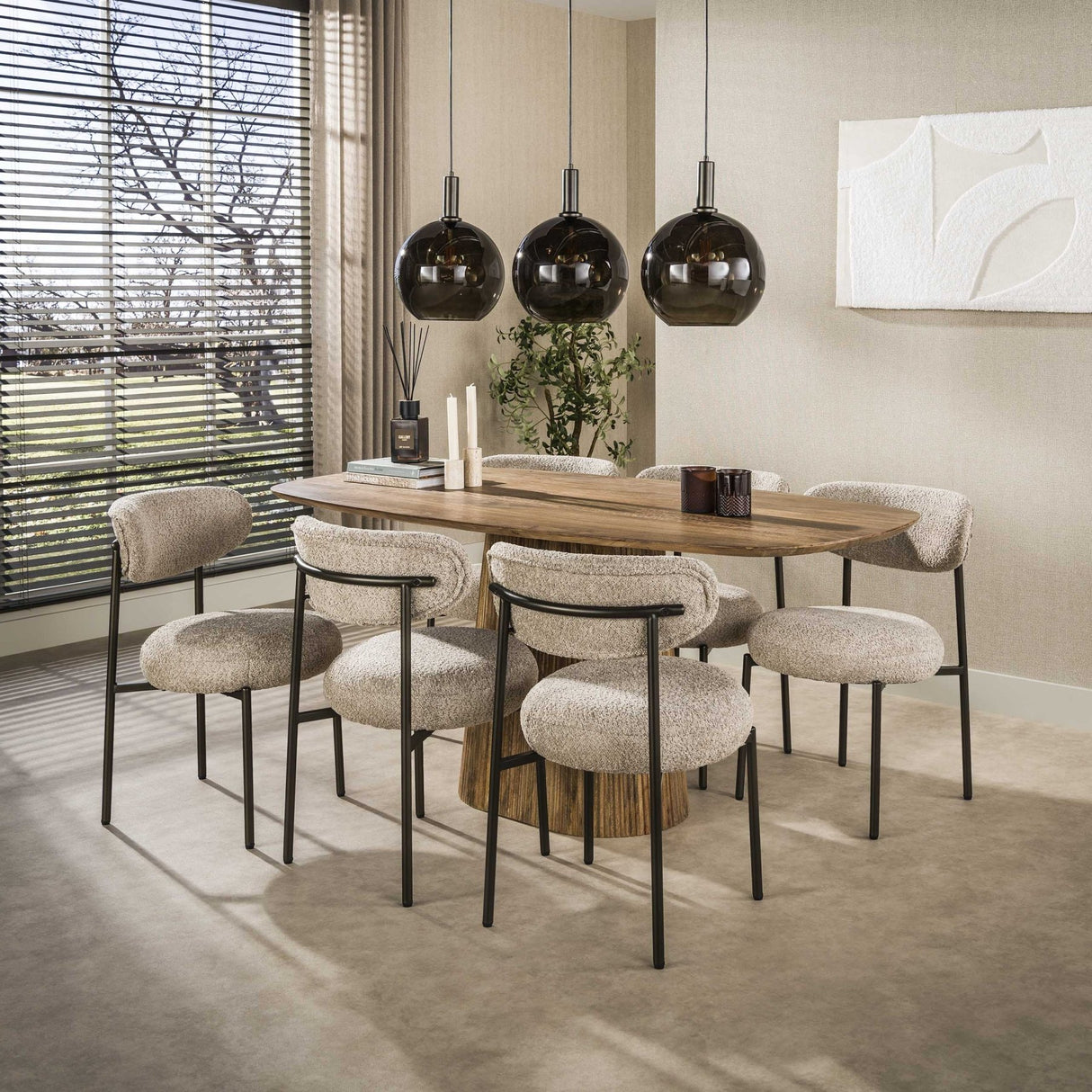 Sedia da sala da pranzo rotonda bouclé marrone sabbia Aero