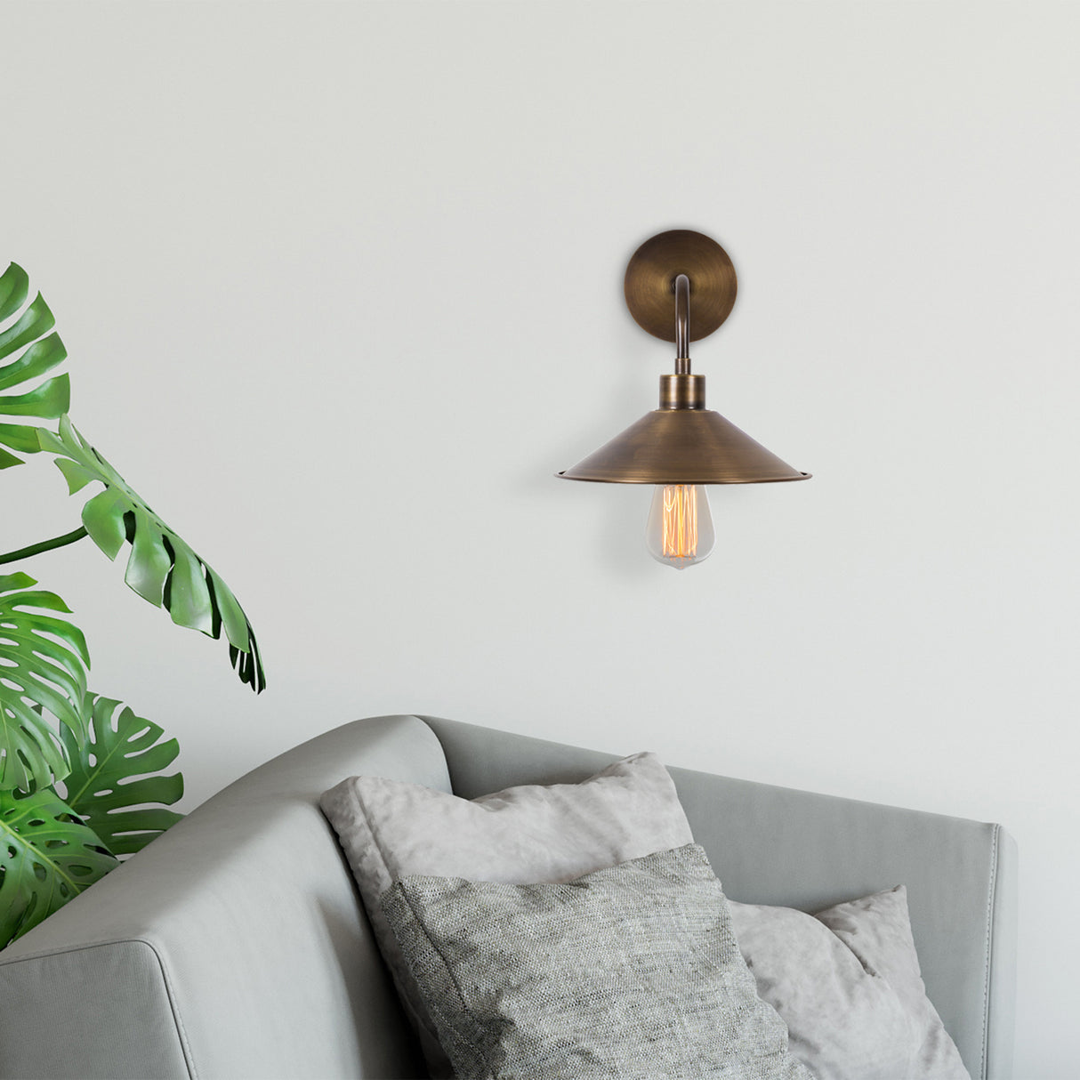 Lampada da parete Allure in metallo color bronzo