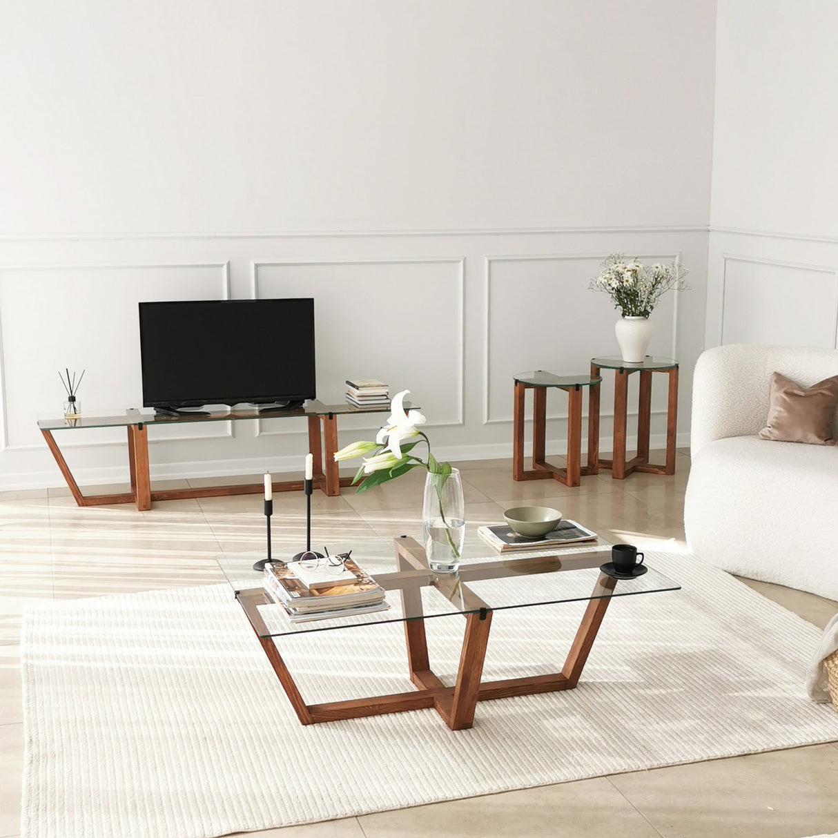 TV Meubels - TV Meubel Amaufi Walnoot Glas 158x35x35 cm - Dimehouse
