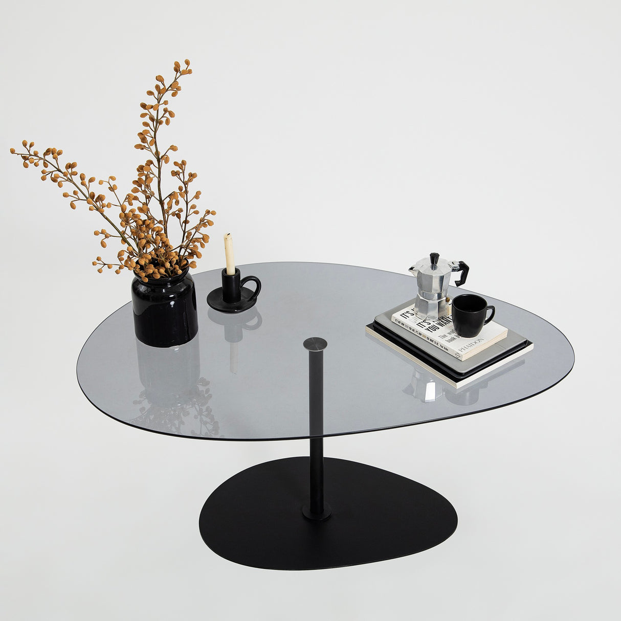 Tavolino da caffè dal design organico in vetro colorato Torpo - Struttura in metallo nero