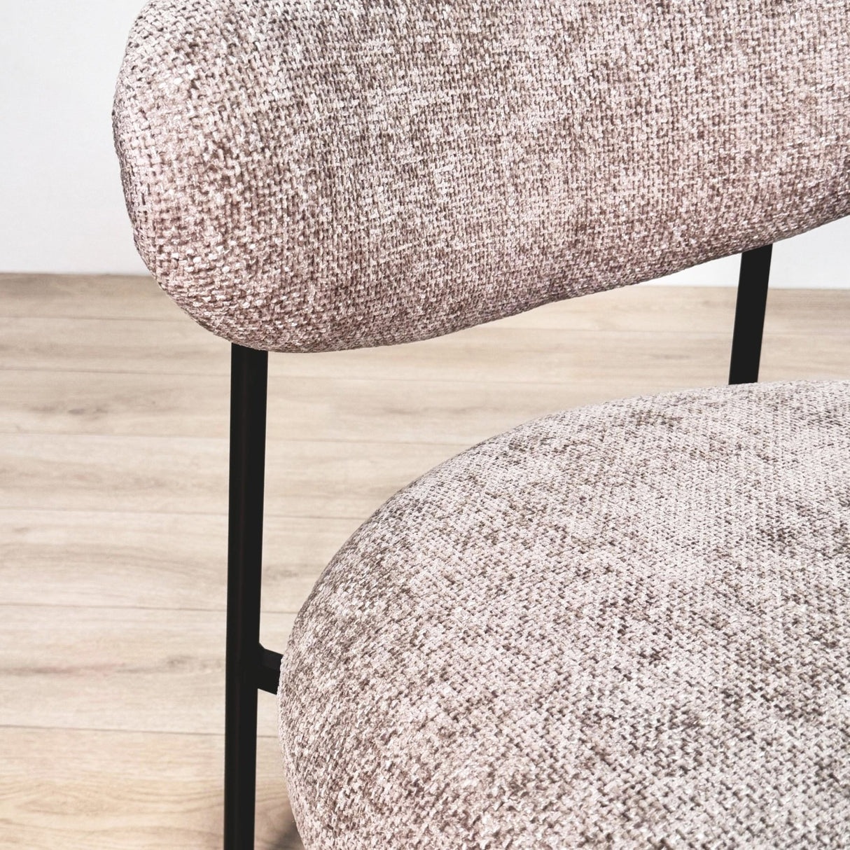 Fauteuils - Ronde Scandinavische fauteuil beige gemêleerde stof Nova - Dimehouse