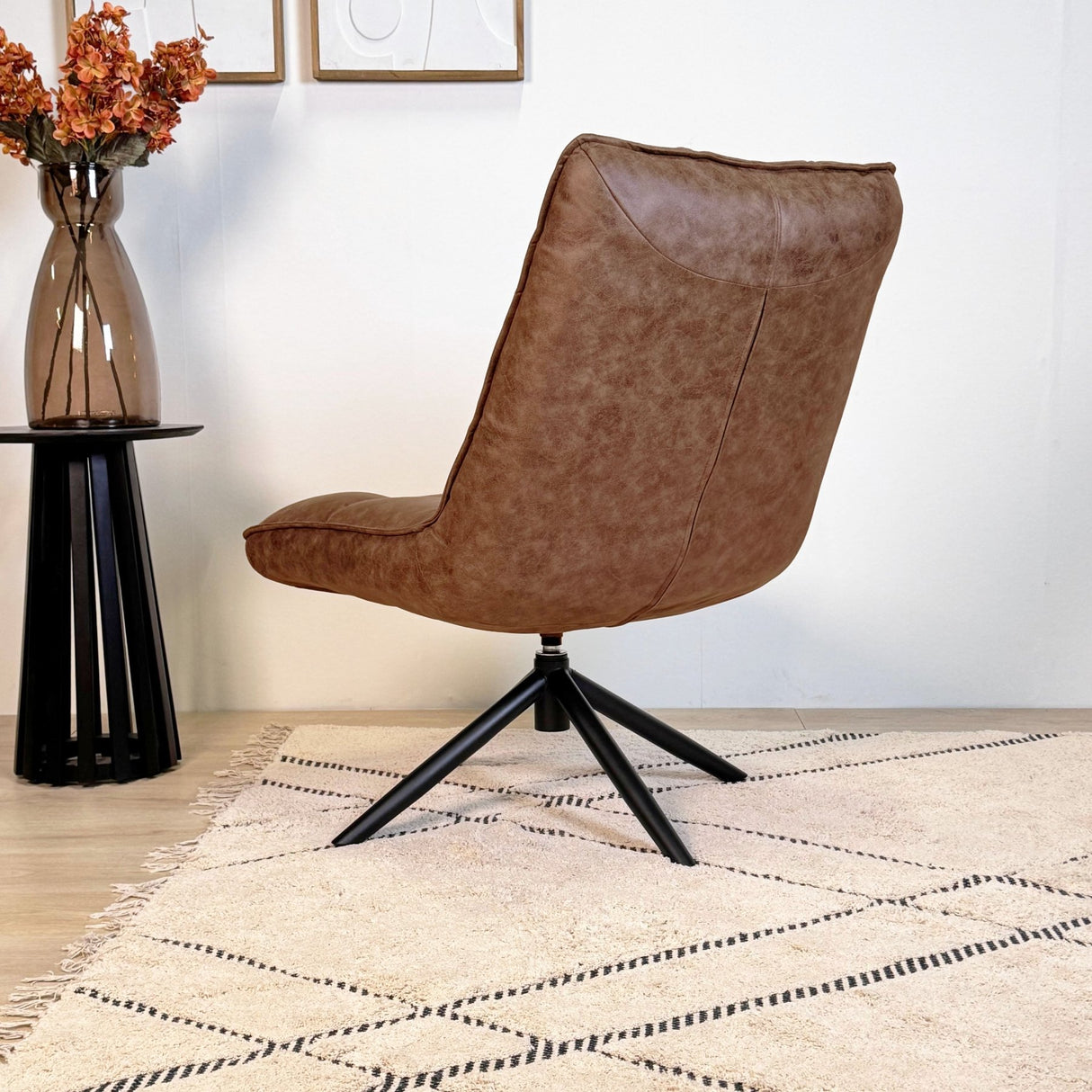 Fauteuils - Industriële draaifauteuil cognac eco - leer 360° draaibaar Yuki - Dimehouse