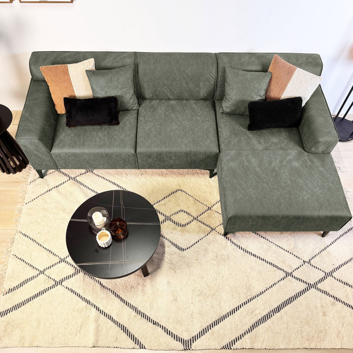 Divano angolare con divano lounge compatto in microfibra verde Davidson - destra