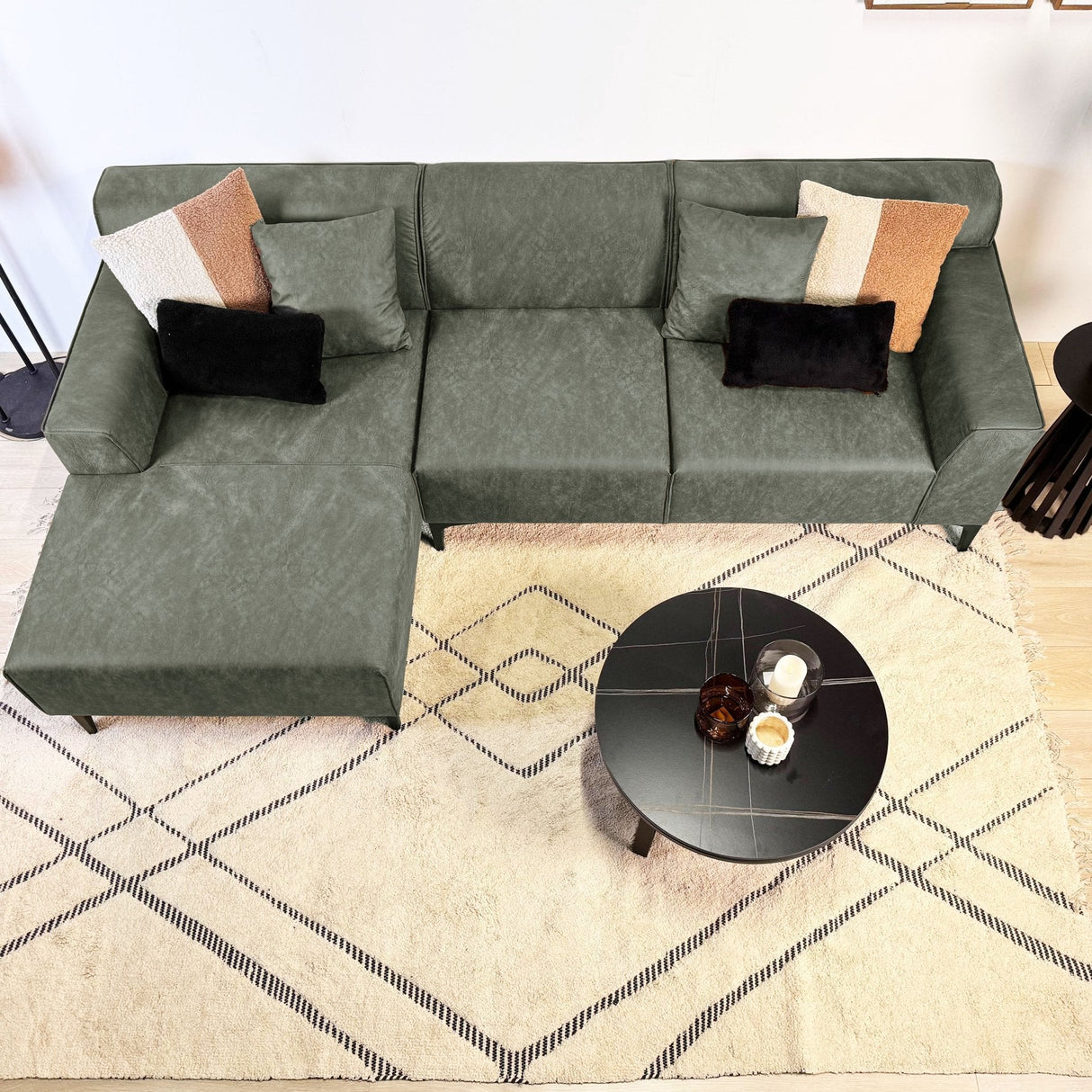 Divano angolare con divano lounge compatto in microfibra verde Davidson - sinistra