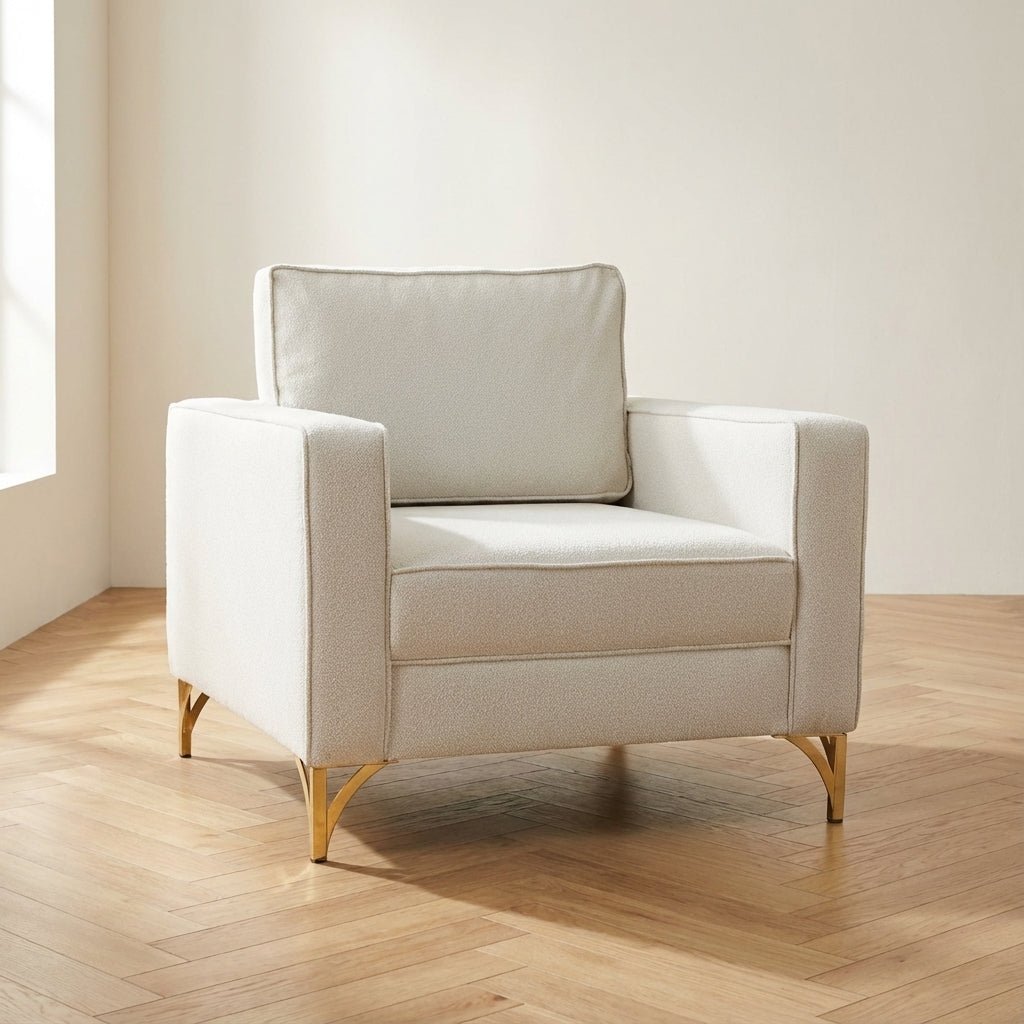 Poltrona Berlin Cream Gold foto suggestiva in un interno moderno