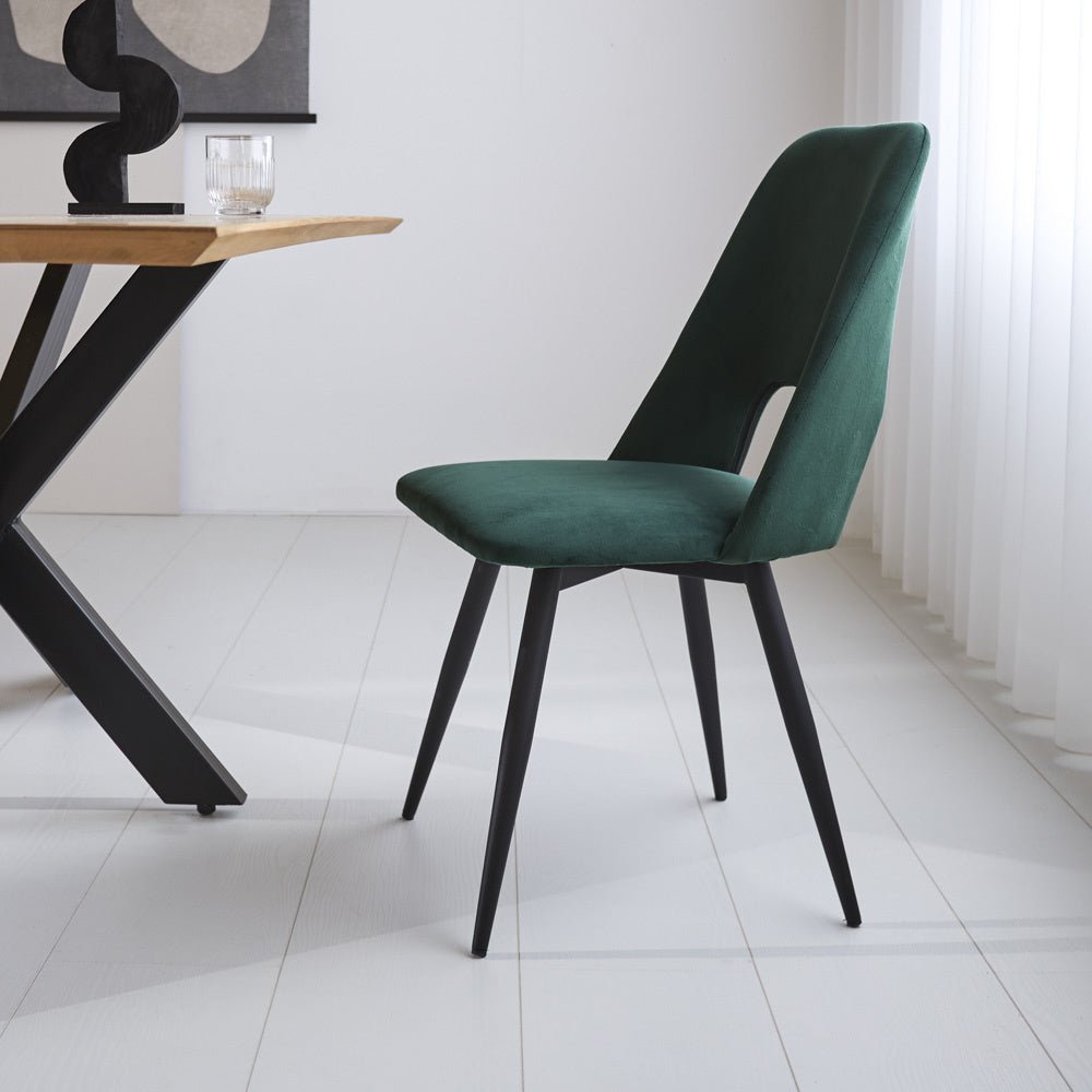 Sedia per sala da pranzo Mila Dimehouse Verde LxPxH 66x57x49 Tessuto Foto atmosferica vista laterale