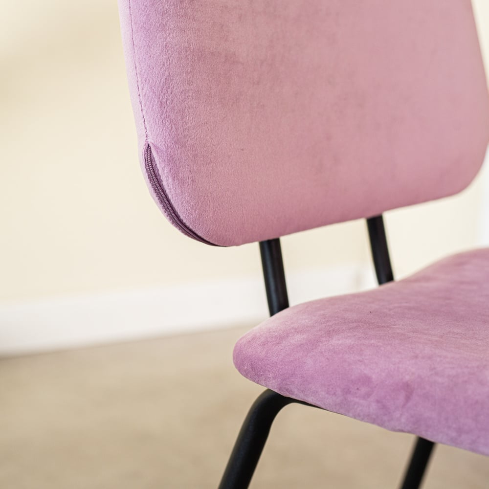 Sedia per sala da pranzo Jerry Dimehouse Tessuto rosa LxLxH 65x53x52 Dettaglio fotografico atmosferico