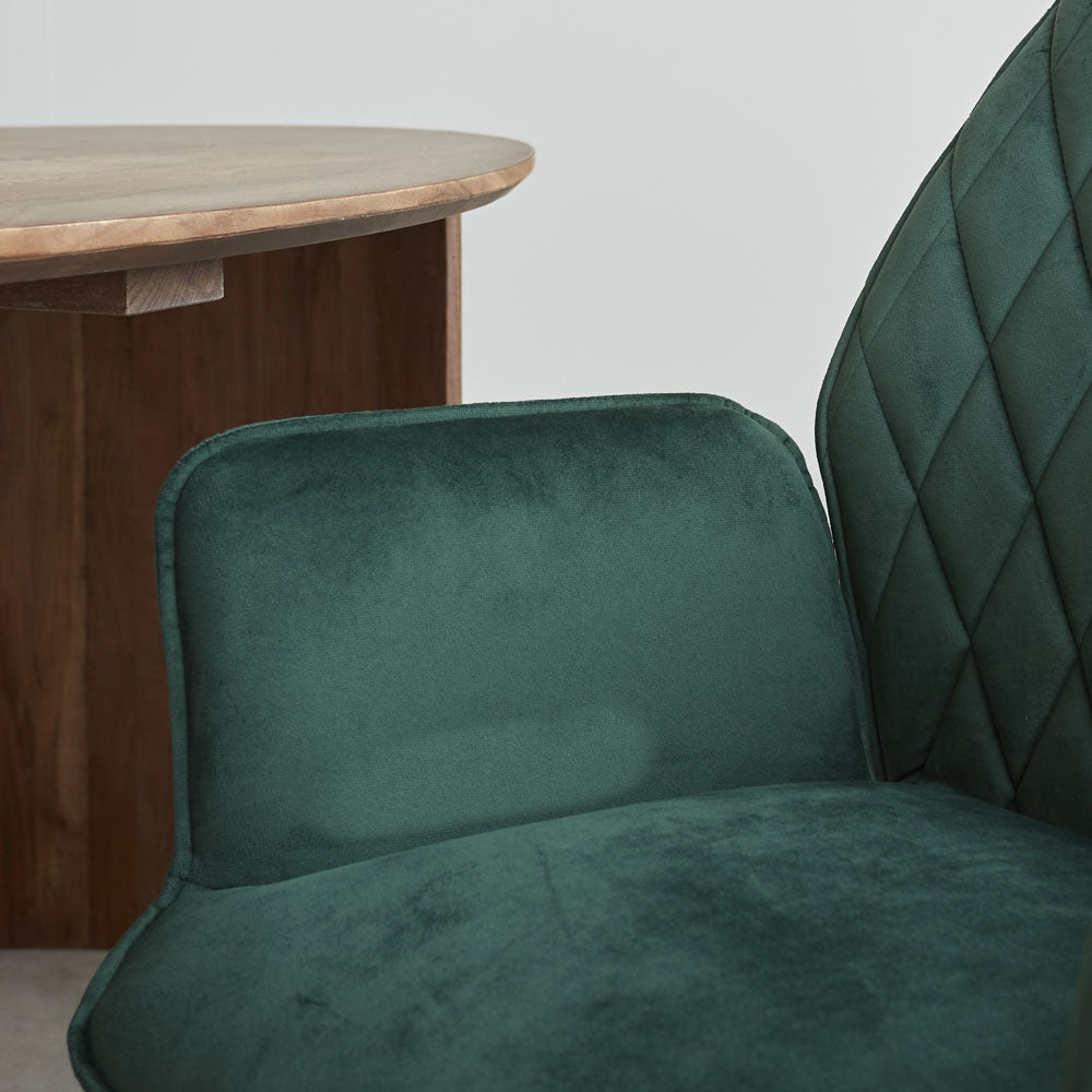Sedia per sala da pranzo Novan velluto Dimehouse Verde LxPxH 71x64x56 Tessuto Dettaglio fotografico atmosferico