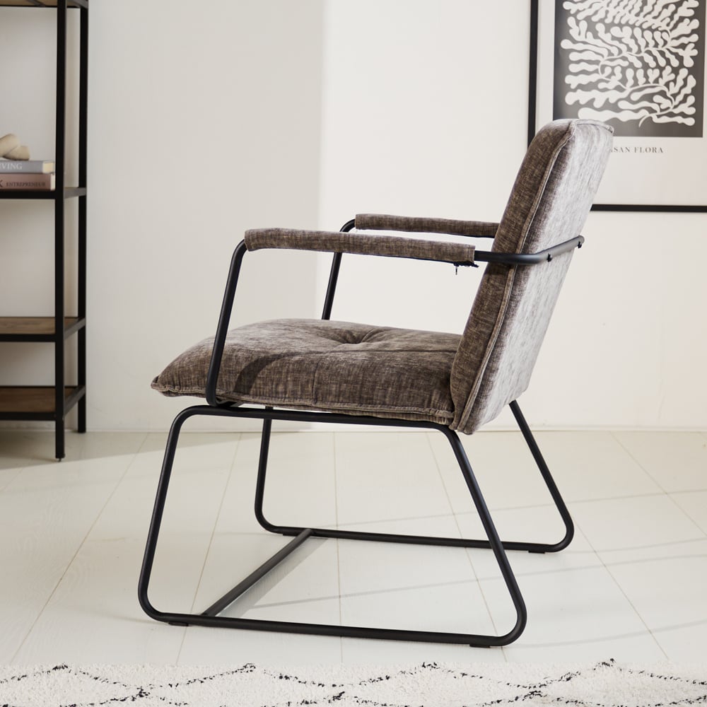 Poltroncina Hailey in ciniglia Dimehouse Grigio LxPxH 66x64x37 Tessuto Foto atmosferica vista laterale