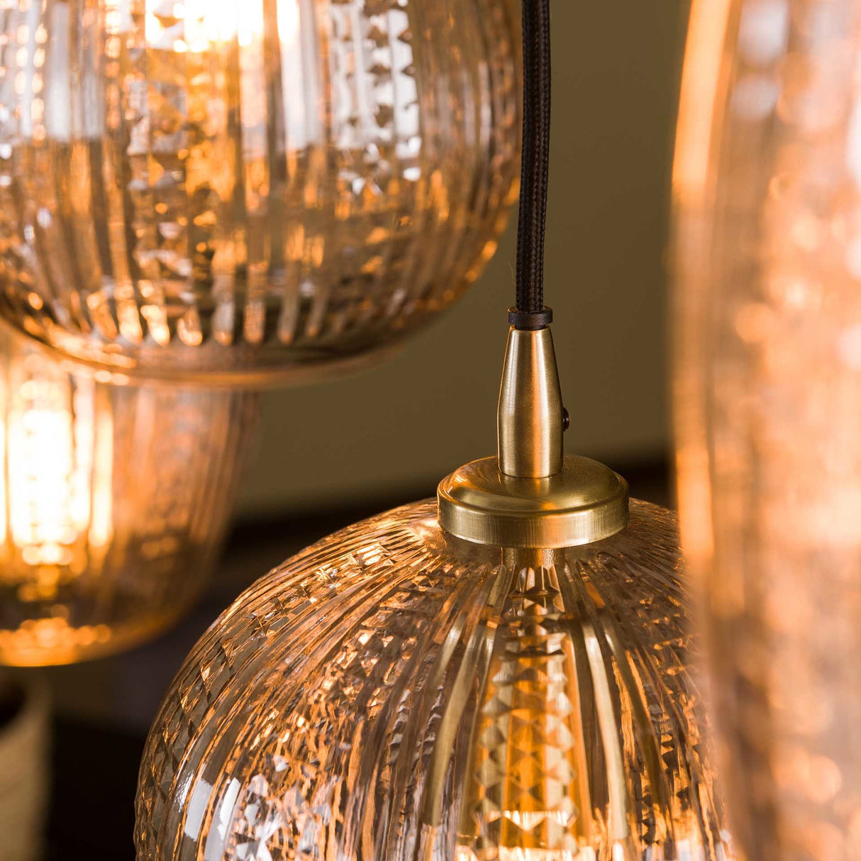 Lampada a sospensione Anna DH Interior Diamond LxLxH 130x47x29 Vetro Atmosferica foto dettaglio