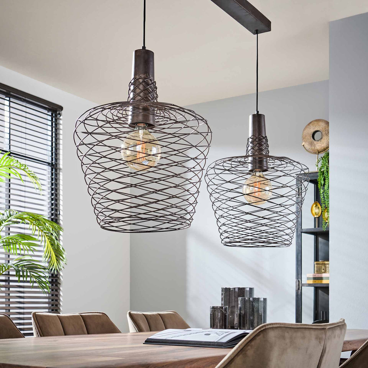 Lampada a sospensione Luki DH Interior Rame LxLxH 95x49x45 Metallo Foto atmosferica in situazione