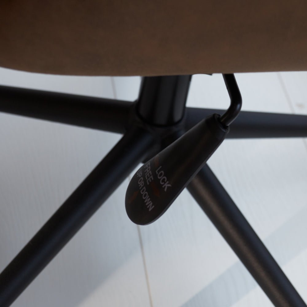 Sedia da ufficio Novan Dimehouse Tortora LxLxH 72x63x58 Tessuto Foto di dettaglio atmosferico