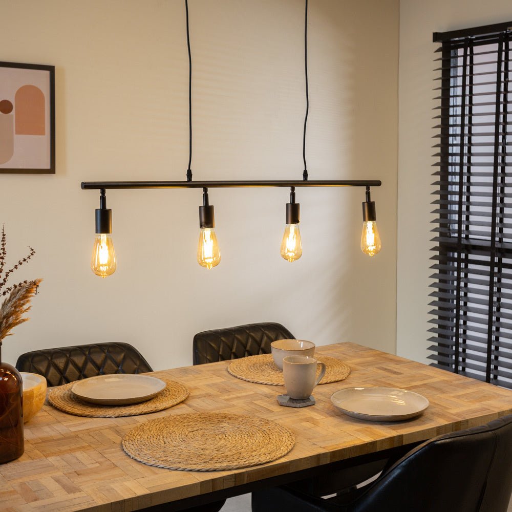 Lampada a sospensione Glenn Dimehouse Nero LxPxA 103x14x7 Metallo Foto atmosferica vista frontale diagonale