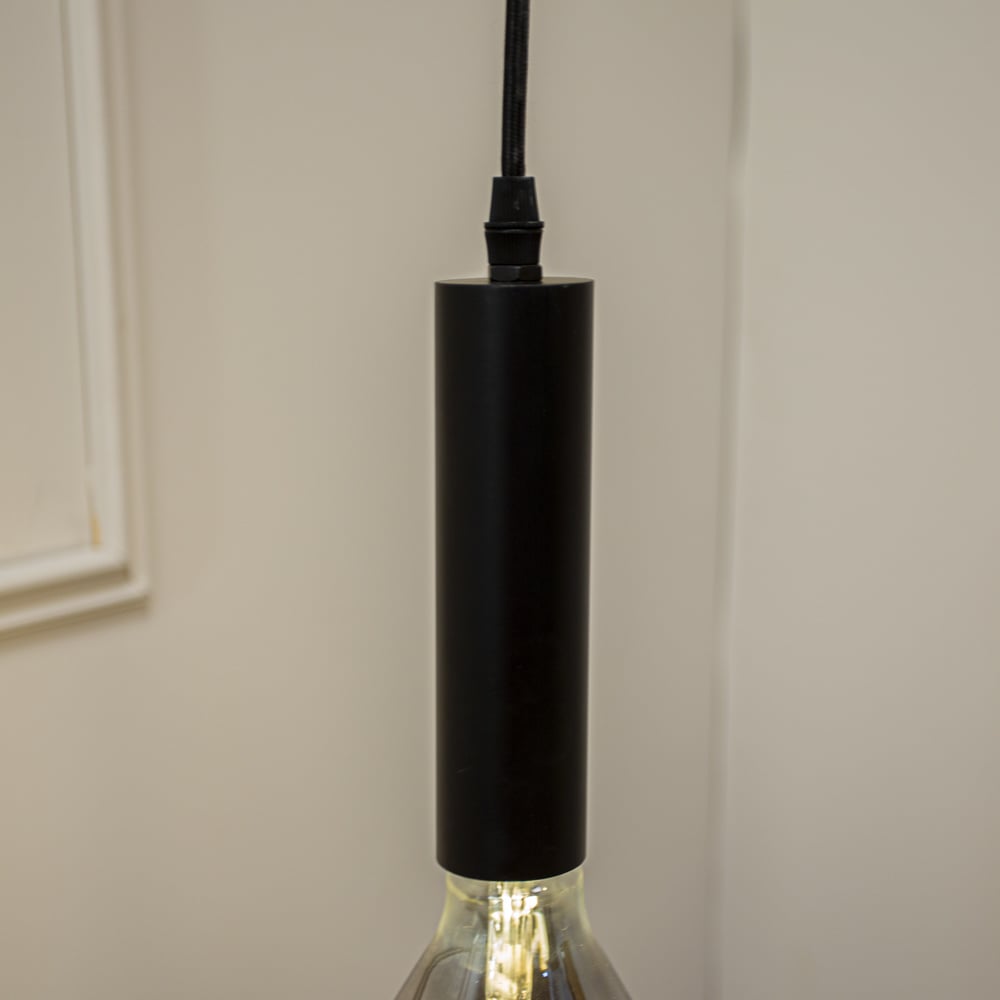 Lampada a sospensione Miles Smokey Dimehouse Antracite LxPxH 29x22x22 Vetro Dettaglio fotografico atmosferico