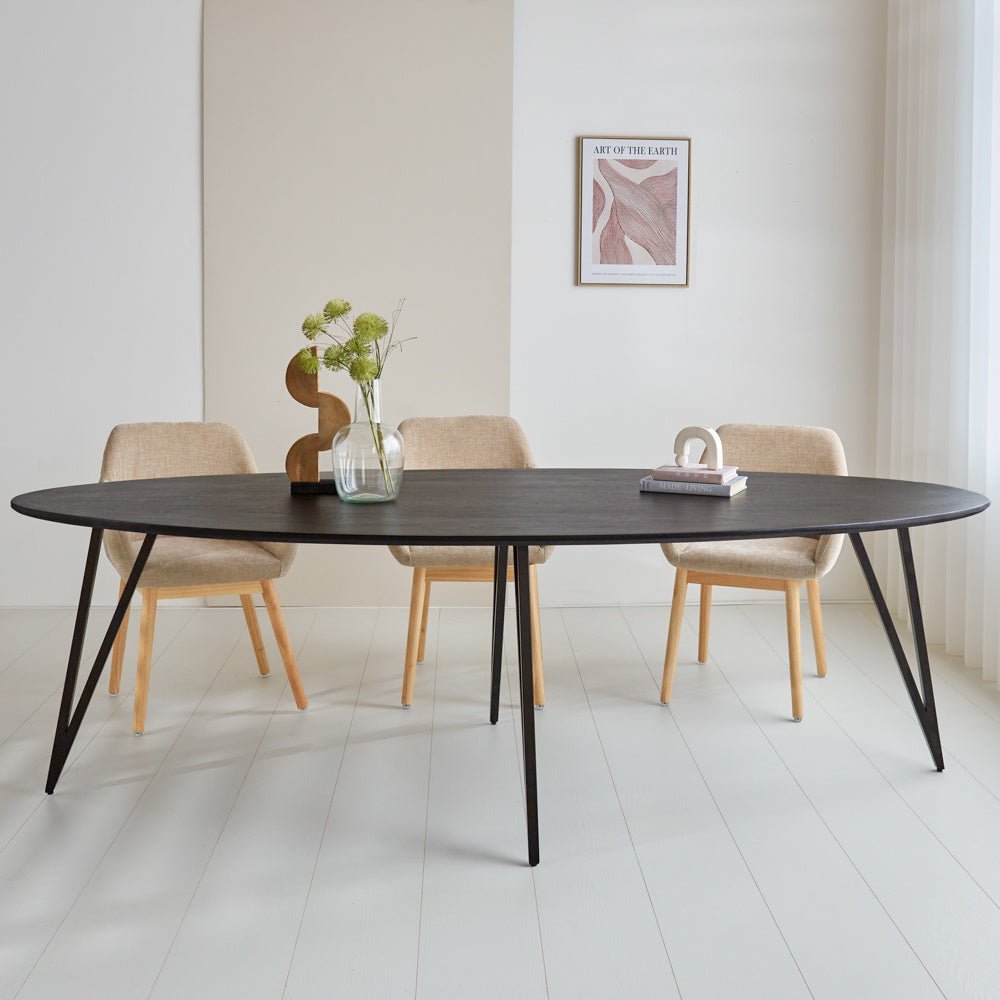 Tavolo da pranzo Cesare Dimehouse Nero LxPxH 256x116x9 Legno di mango Vista frontale della foto suggestiva