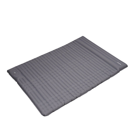 Materasso ad aria per 2 persone con sistema di gonfiaggio integrato 205x140x10 cm Dimehouse Grigio LxPxH 33x17x17 Nylon Foto bianca vista frontale diagonale