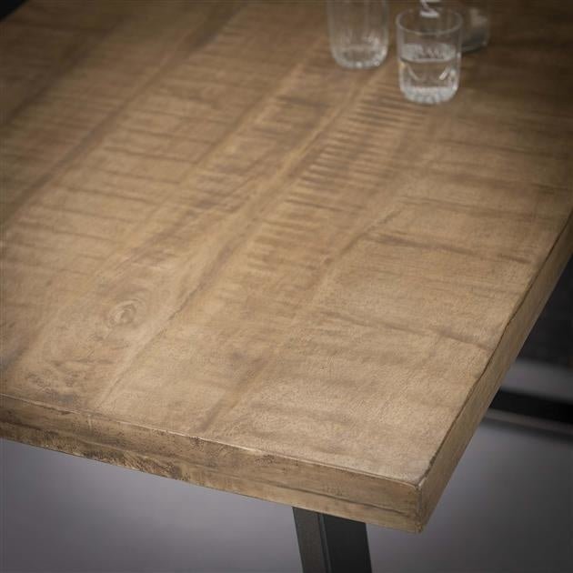 Tavolo da bar Wyatt DH Interior Mango LxLxH 140x77x21 Legno di mango Dettaglio fotografico atmosferico