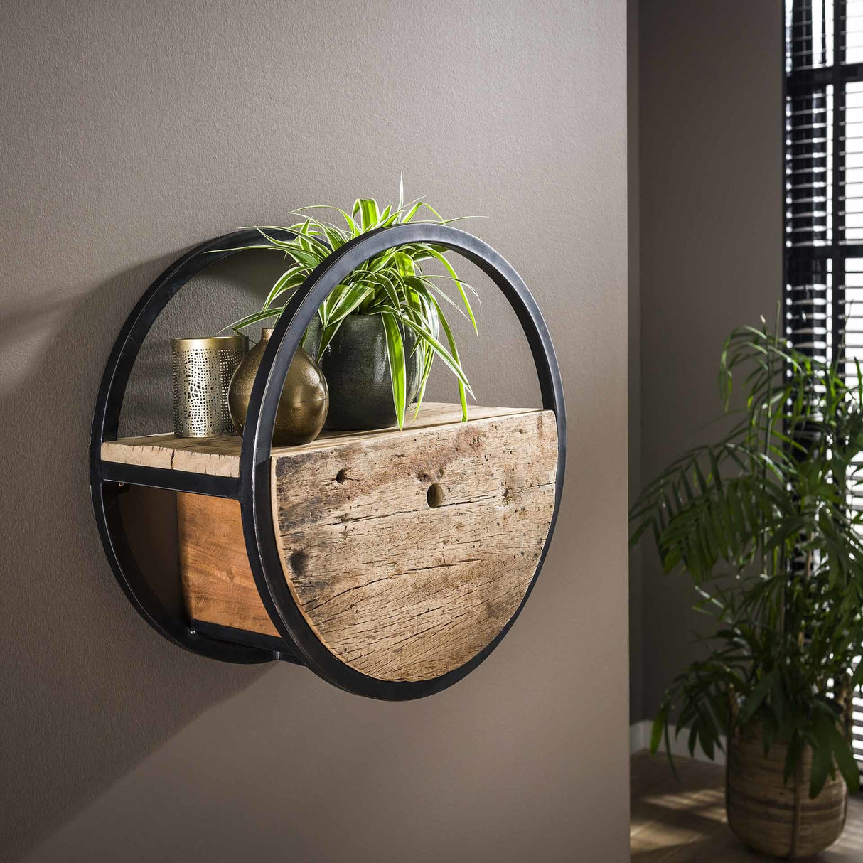Mensola a muro Liv DH Interior Hardwood LxLxH 52x52x27 Hardwood Foto atmosferica vista frontale diagonale