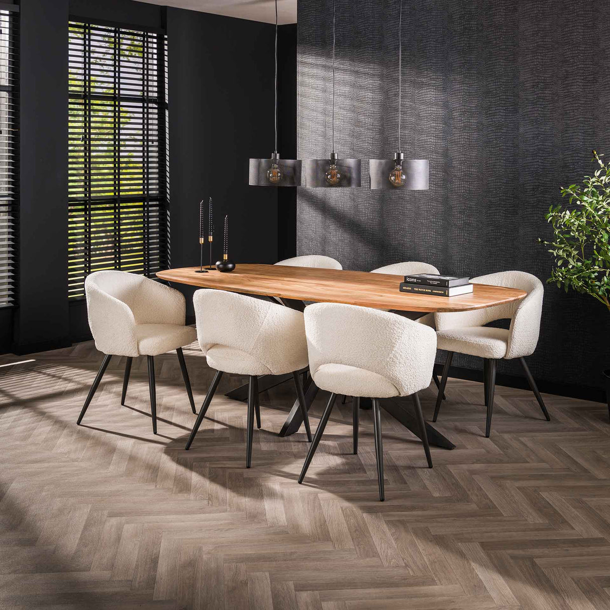 Tavolo da pranzo ovale danese Tavon in legno di acacia 215x105 cm
