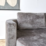 Divano Bella Dimehouse Grigio LxPxH 138x98x55 Tessuto Dettaglio fotografico atmosferico