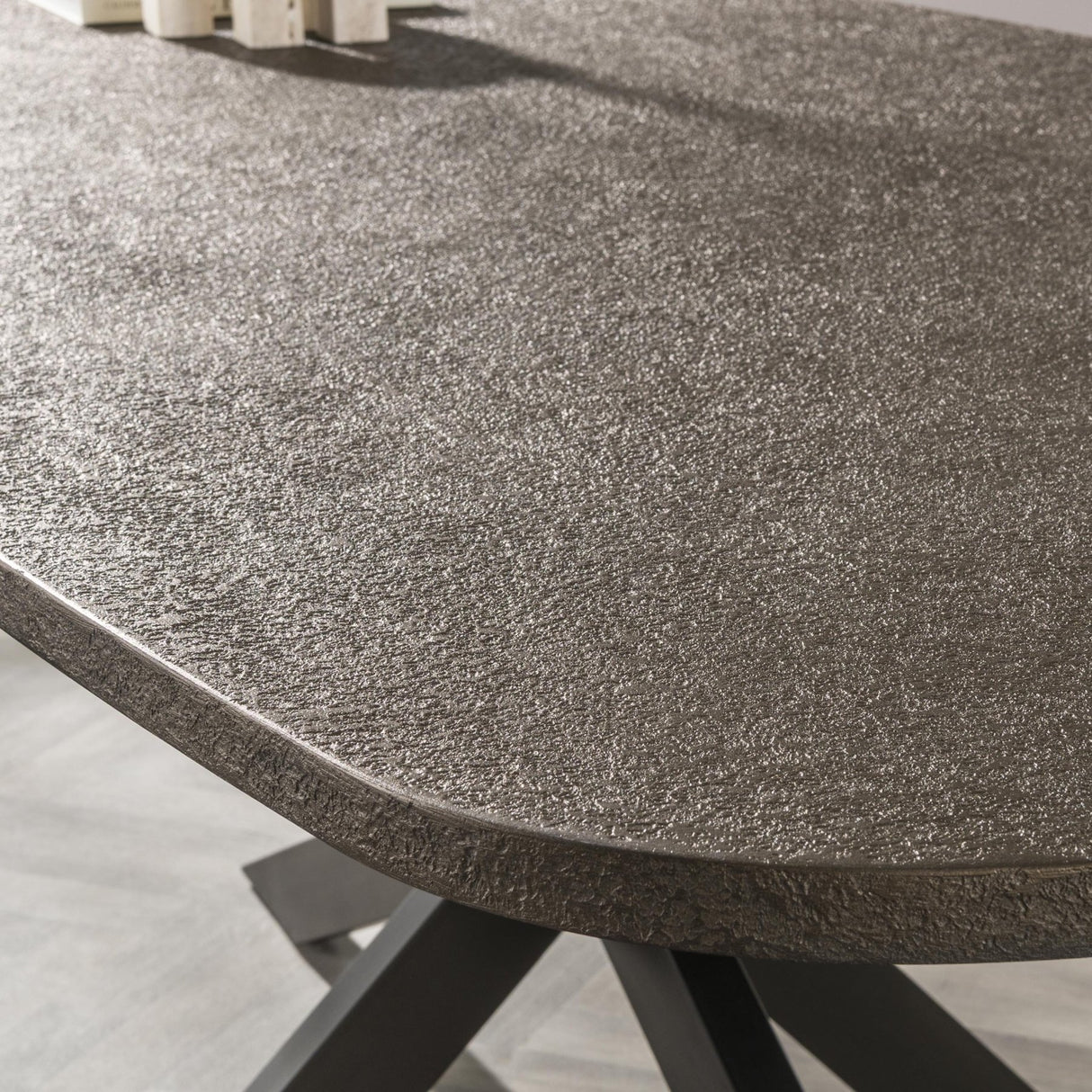 Tavolo da pranzo Danese Ovale Virello Bronzo Metallo Liquido 215 cm
