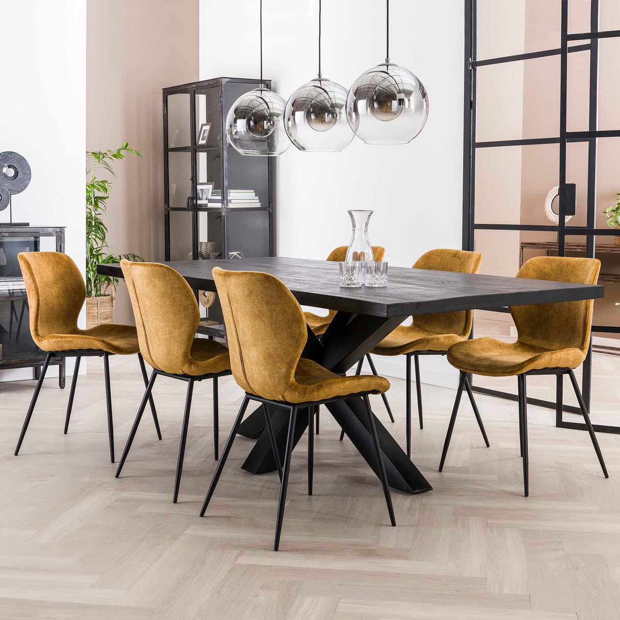 Eetkamerstoelen - Chique Eetkamerstoel Argo Velvet Goud - Zonder Armleuningen - Dimehouse