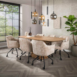 Eetkamerstoelen - Set van 2 Eetkamerstoelen Tova Stof Alura Zand Met Wieltjes - Dimehouse