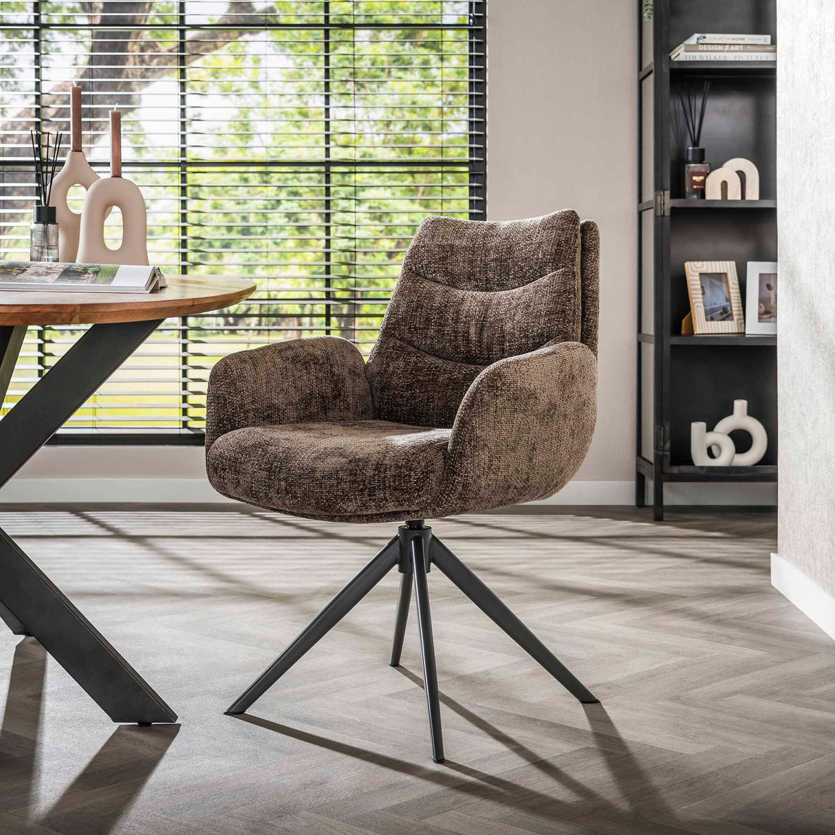 Eetkamerstoelen - Eetkamerstoel Elite Taupe Chenille Stof Rich Draaibaar - Dimehouse
