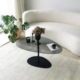 Tavolino da caffè dal design organico in vetro colorato Torpo - Struttura in metallo nero