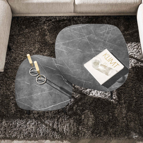 Set di 2 tavolini da caffè organici Conner effetto ceramica grigio