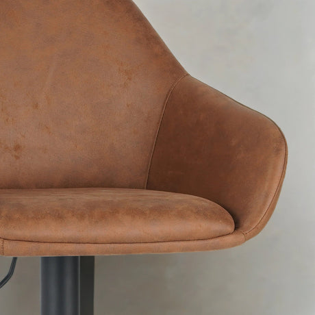 Sgabello da bar Venom in ecopelle color cognac - Sedia da bar girevole regolabile con braccioli