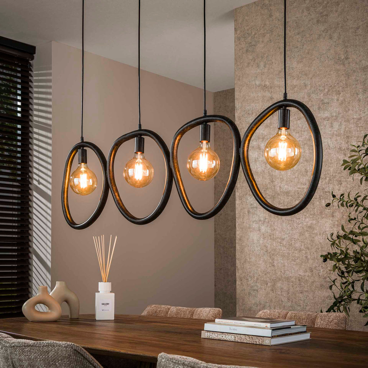 Hanglampen - Hanglamp Nova 4 - lichts Zwart Metaal 140 cm - Dimehouse