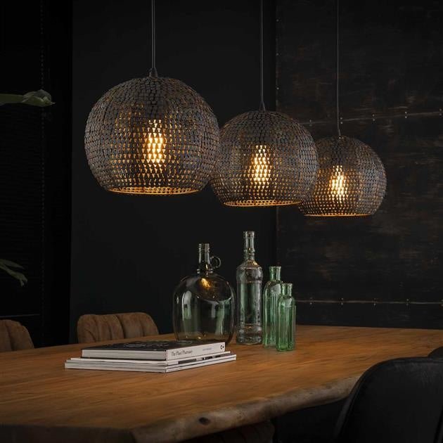 Lampada a sospensione Armoor DH Interior Marrone LxLxH 111x35x29 Marrone nero Foto atmosferica vista frontale diagonale