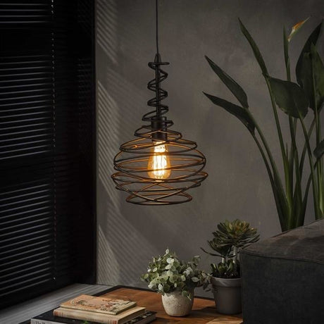 Lampada a sospensione Kelsey DH Interior Nero LxLxH 47x28x28 Nero Foto atmosferica vista frontale diagonale