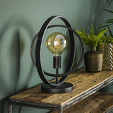 Lampada da tavolo Otan DH Interior Carbone LxLxH 48x46x25 Metallo Foto atmosferica vista frontale diagonale