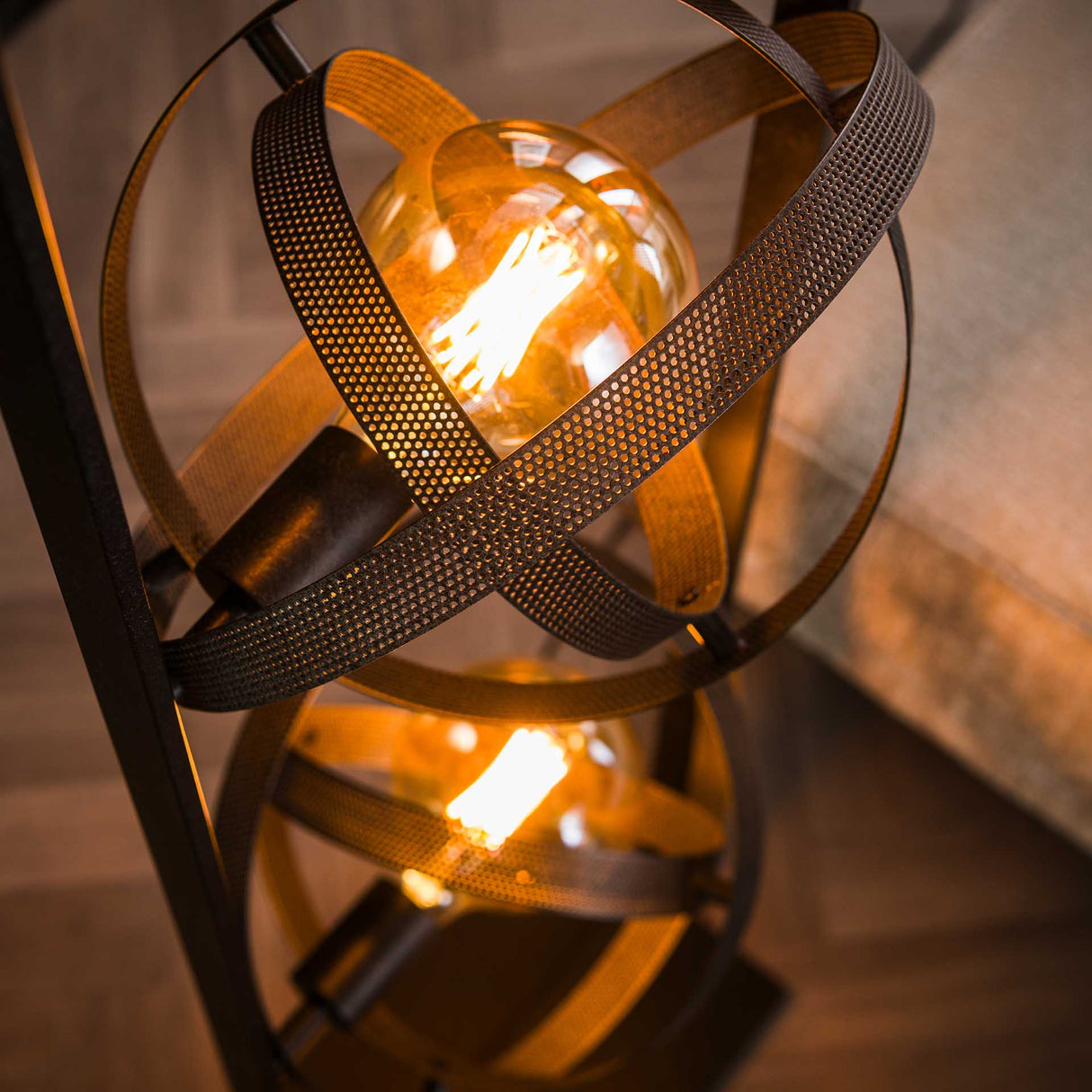 Vloerlampen - Vloerlamp Yaya 3 - lichts mesh zwart - Dimehouse