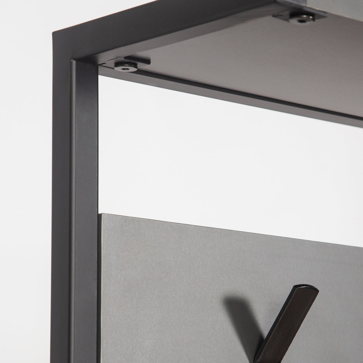 Armadio Mobile Appendiabiti Melaminico Antracite Novad - Con Ripiani