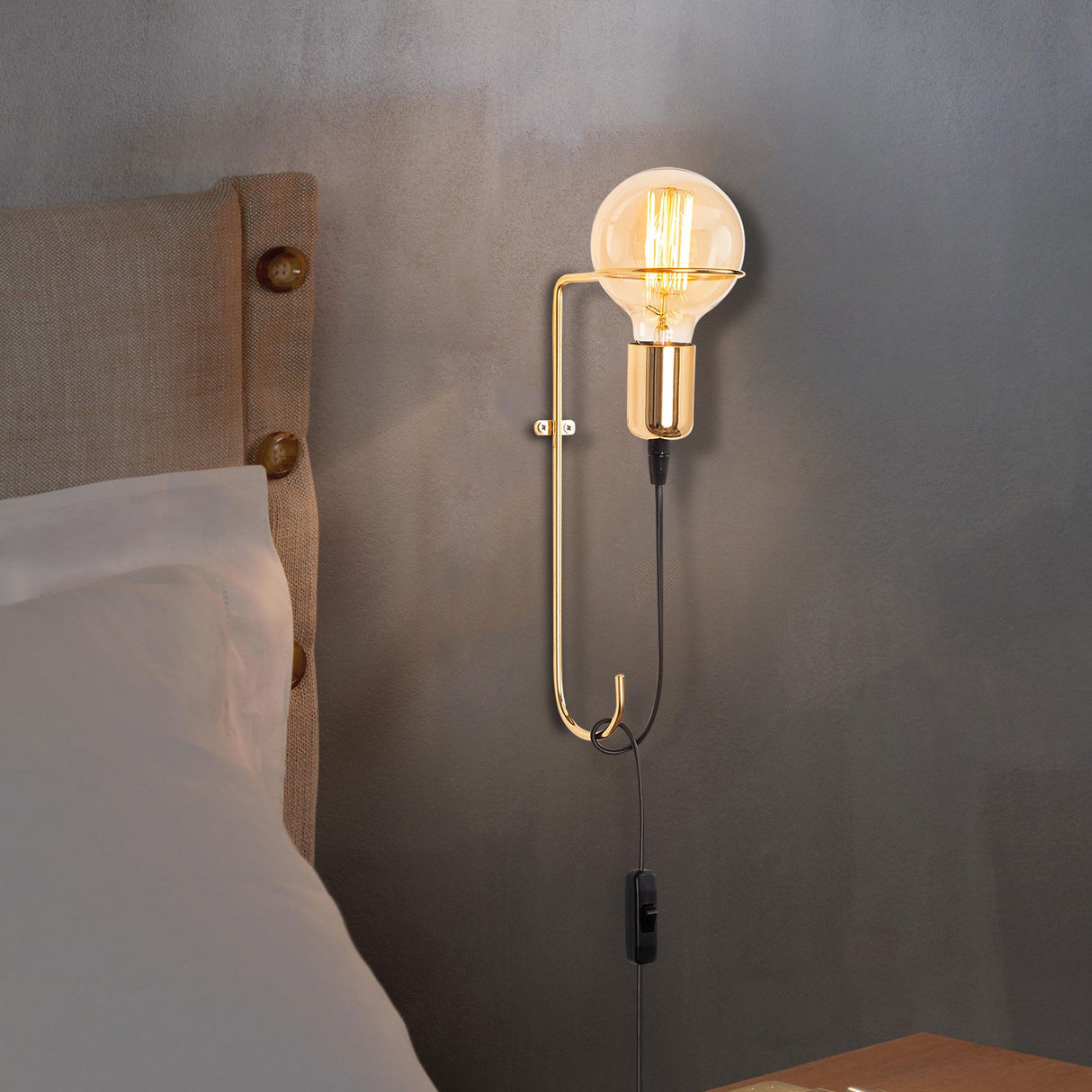 Lampada da parete in metallo dorato Ashburn