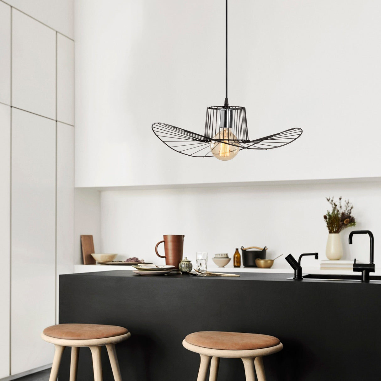 Hanglampen - Hanglamp 1 - lichts Zwart Metaal Predator - Dimehouse