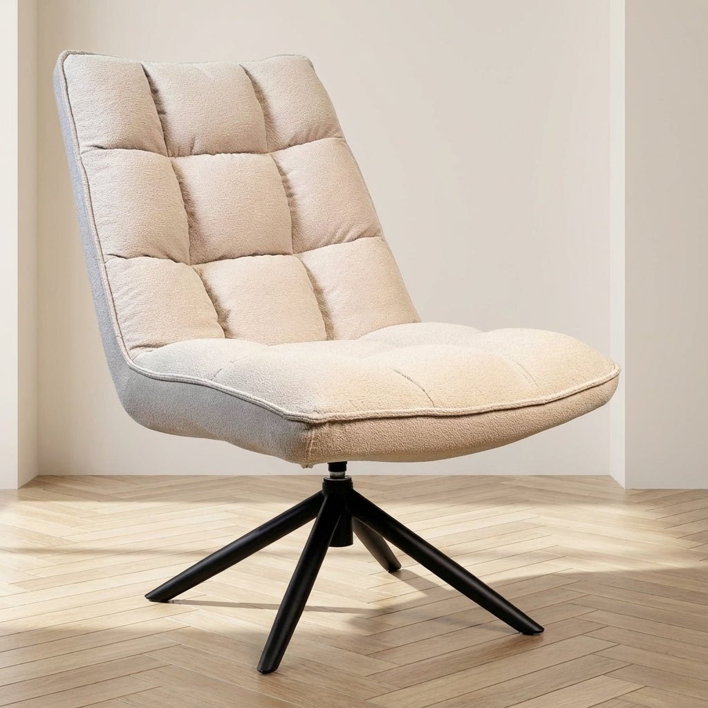 Poltrona girevole Yuki Beige Bouclé Foto d'atmosfera ruotabile a 360° in un interno moderno