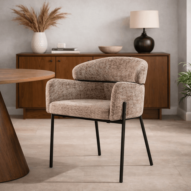 Eetkamerstoelen - Eetkamerstoel Chenille Taupe met ronde rug en arm - Lola - Dimehouse