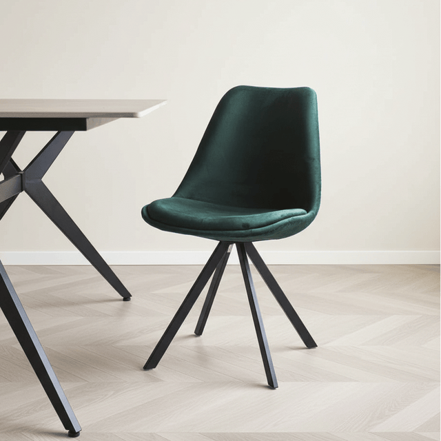 Sedia per sala da pranzo Jace Velvet Green - Senza braccioli in un arredamento moderno