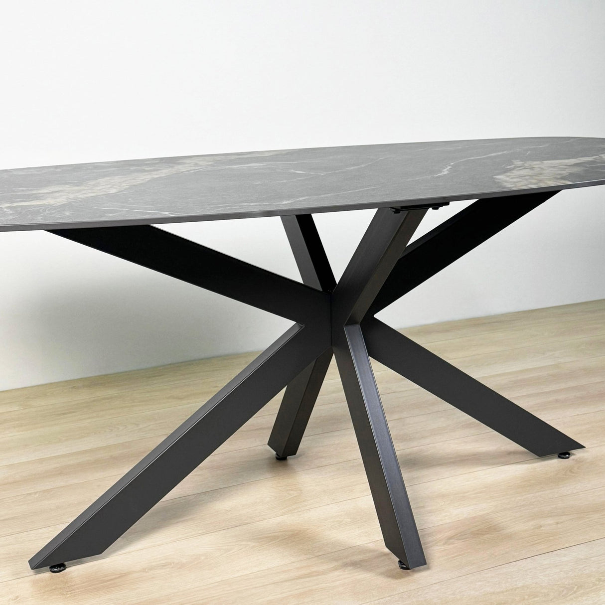 Tavolo da pranzo Dolore 180x90 cm Ovale Danese Effetto Marmo Nero