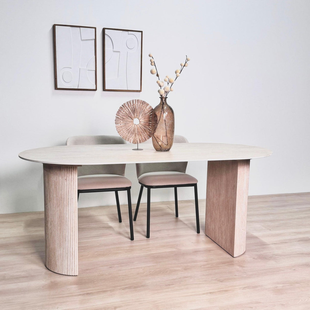 Eettafels - Ovale Eettafel Jimi 180x90 cm travertin beige - Dimehouse
