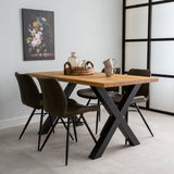 Eettafels - Industriële Eettafel Eikenhout X - poot Zwart Rover - Dimehouse