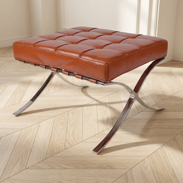 Foto suggestiva di Hocker Expo Premium Leather in un interno moderno